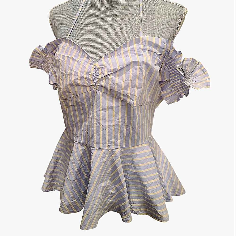 Belle Sky Off-shoulder Ruffle Flare Top Size Large
